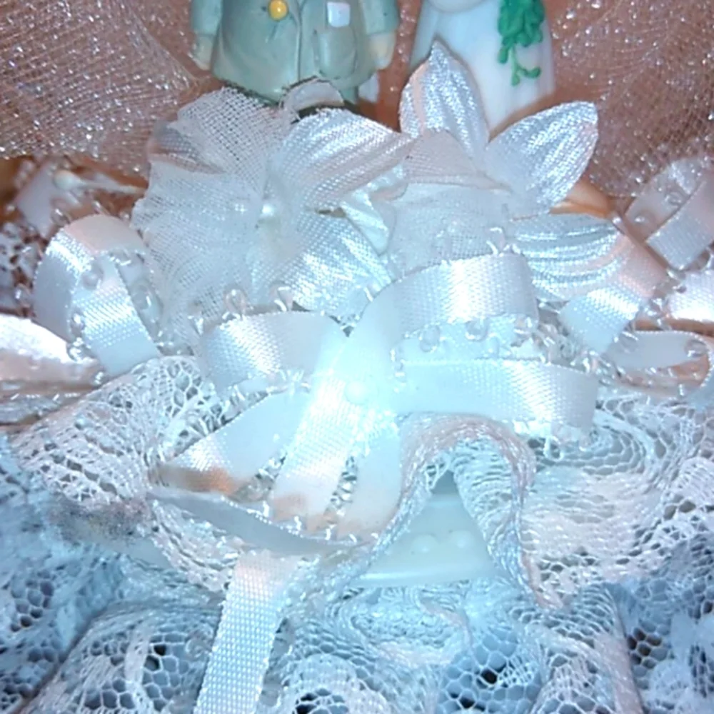 Precious Moments bride groom wedding cake topper boda pastel HTF